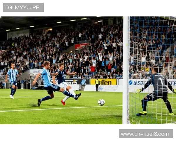 勒沃库森主场迎战弗赖堡双方争夺关键三分的精彩对决 勒沃库森主场迎战弗赖堡双方争夺关键三分的精彩对决