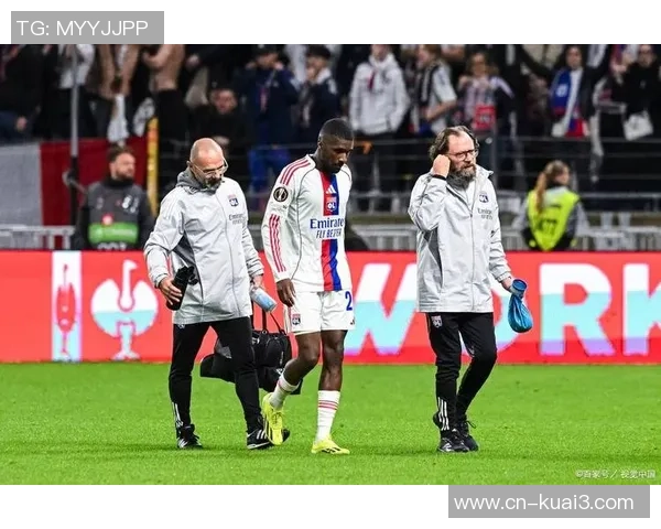 布莱克浦与卢顿精彩对决直播全程回顾与分析